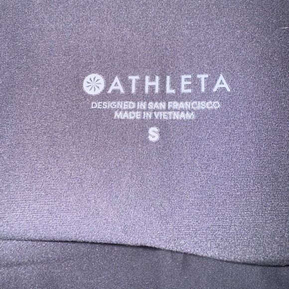 Athleta Elation Scallop Capri Yoga Workout Gray Pink Spring Night Size S - Picture 8 of 9